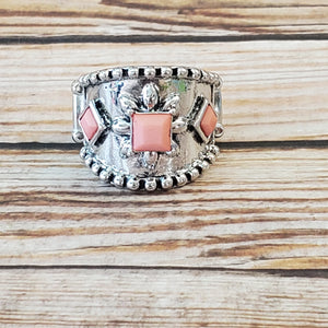 Daisy Diviner - Pink Ring