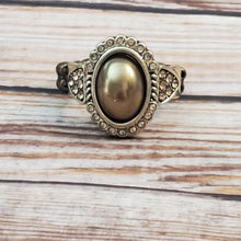 Load image into Gallery viewer, Pearl Party - Brass Ring