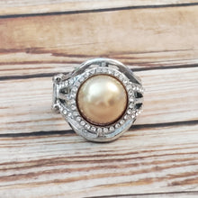 Load image into Gallery viewer, Pampered In Pearls - Brown Stretchy Band Ring