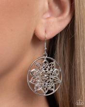 Load image into Gallery viewer, Garden Allure - Silver Earrings