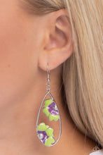 Load image into Gallery viewer, Airily Abloom - Green Earrings