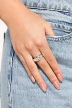 Load image into Gallery viewer, Monogram Memento - O - Silver Dainty Ring