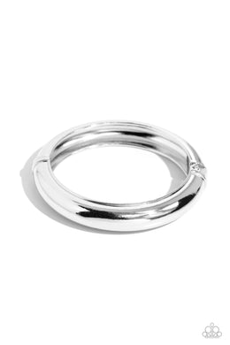 Strut Your CUFF - Silver Hinged Bracelet