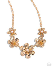 Load image into Gallery viewer, FLOWER Move - Gold Necklace