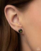 Load image into Gallery viewer, Breathtaking Birthstone - 08 - August - Green Post Earrings