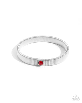 Surprising Solo - Red Stretchy Bracelet