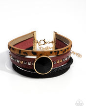 Load image into Gallery viewer, Fair LEATHER - Red Bracelet