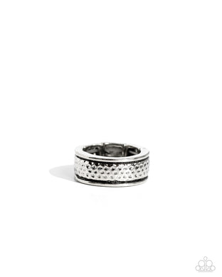 Hammered Houdini - Silver Urban Ring