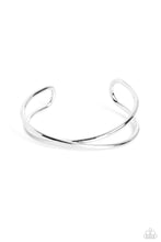 Load image into Gallery viewer, Teasing Twist - Silver Cuff Bracelet