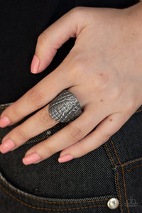 Metal Jungle - Black Gunmetal Ring