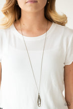 Load image into Gallery viewer, Step Into The Spotlight - Brass Necklace