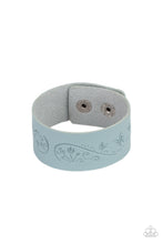 Load image into Gallery viewer, Butterfly Canopy - Blue Adjustable Snap Closure Bracelet