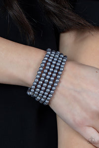 A Pearly Affair - Silver Stretchy Bracelet