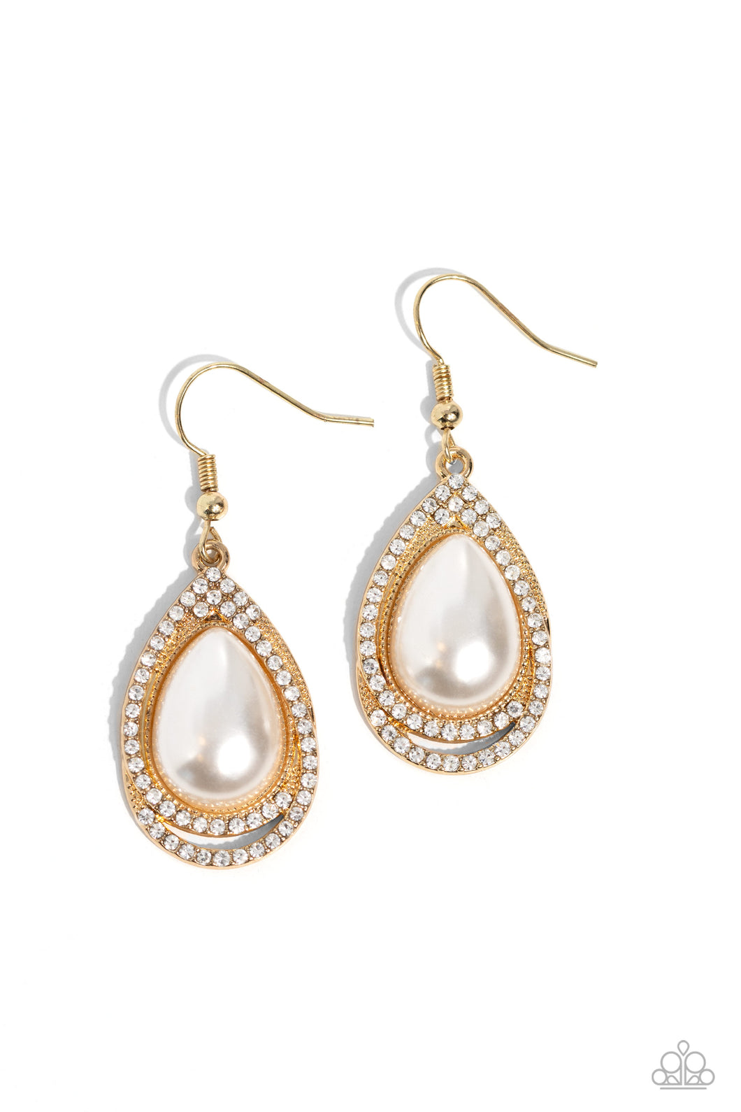 Effortless Elegance - Gold Earrings