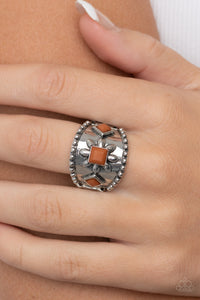 Daisy Diviner - Brown Ring