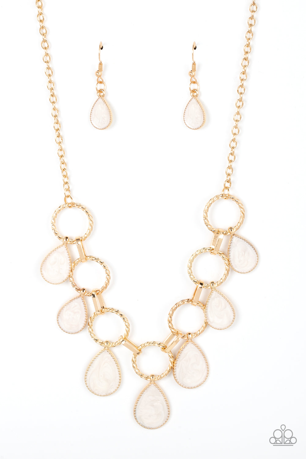 Golden Glimmer - Gold Necklace