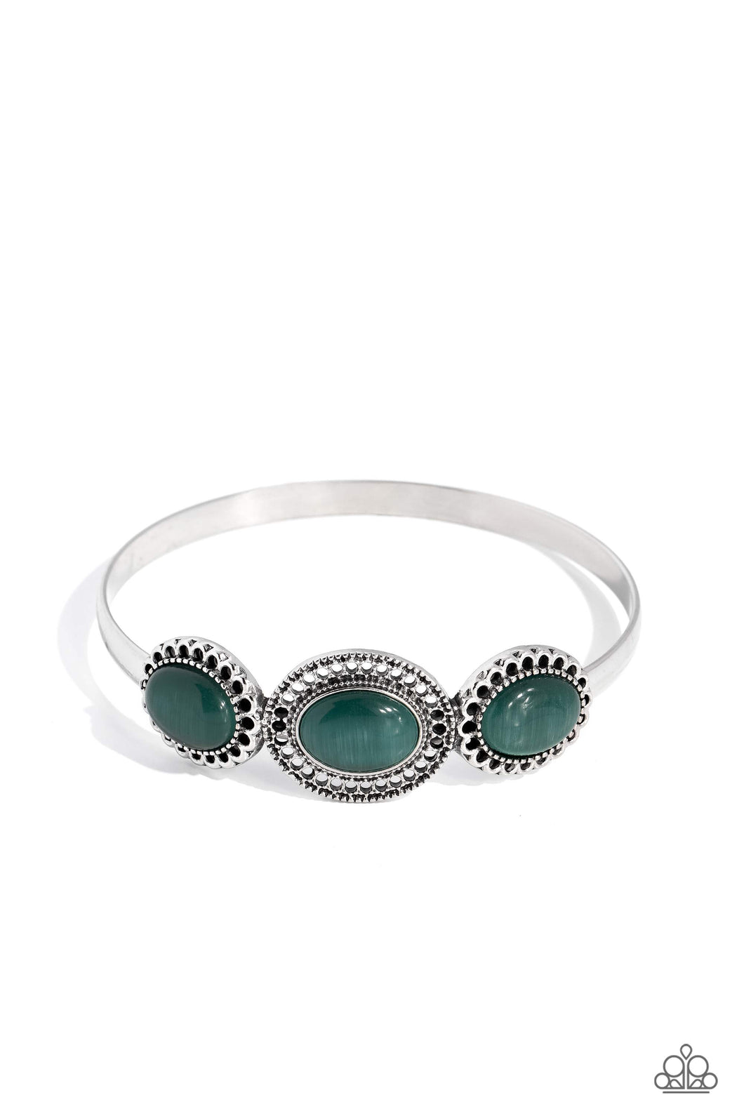 A DAYDREAM Come True - Green Bangle Bracelet