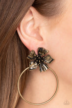 Load image into Gallery viewer, Buttercup Bliss - Brass Post Earrings