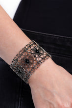 Load image into Gallery viewer, Fairest Filigree - Black Bracelet