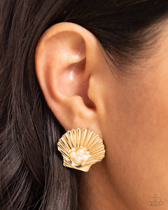 Oyster Opulence - Gold Post Earrings