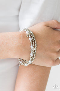 GRANDIOSE Slam - Silver Stretchy Bracelets