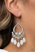 Load image into Gallery viewer, Famous Fashionista - White Earrings