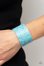 Load image into Gallery viewer, Rosy Wrap Up - Blue Adjustable Snap Closure Bracelet